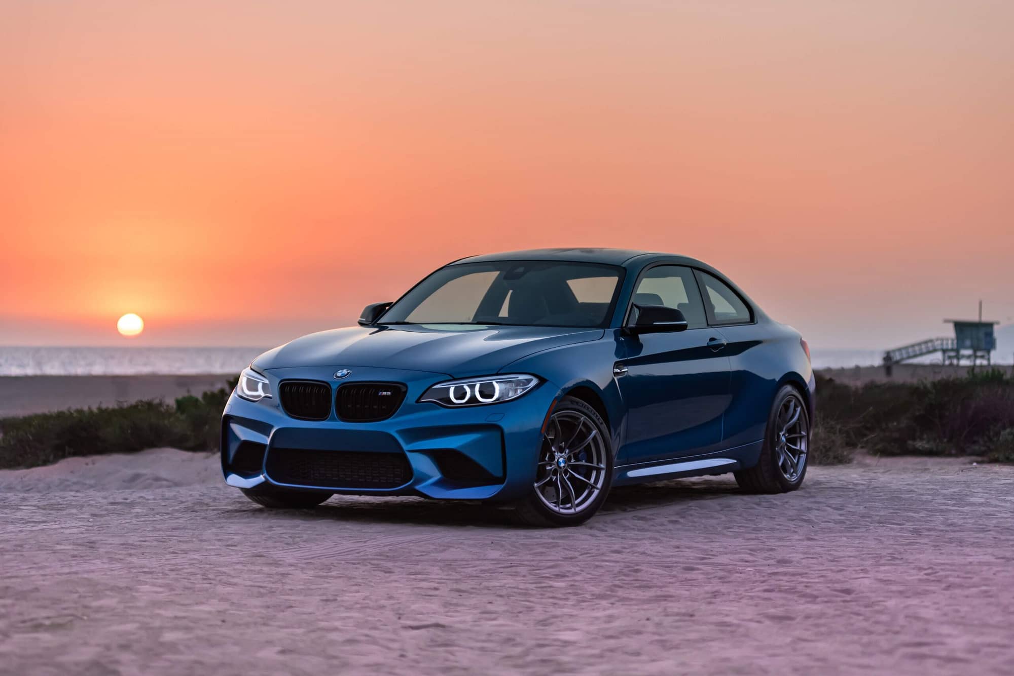 You are currently viewing BMW Promotes High Horsepower And A Wide Body With The M2