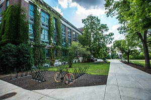 Read more about the article What to Know Before College Car Shipping